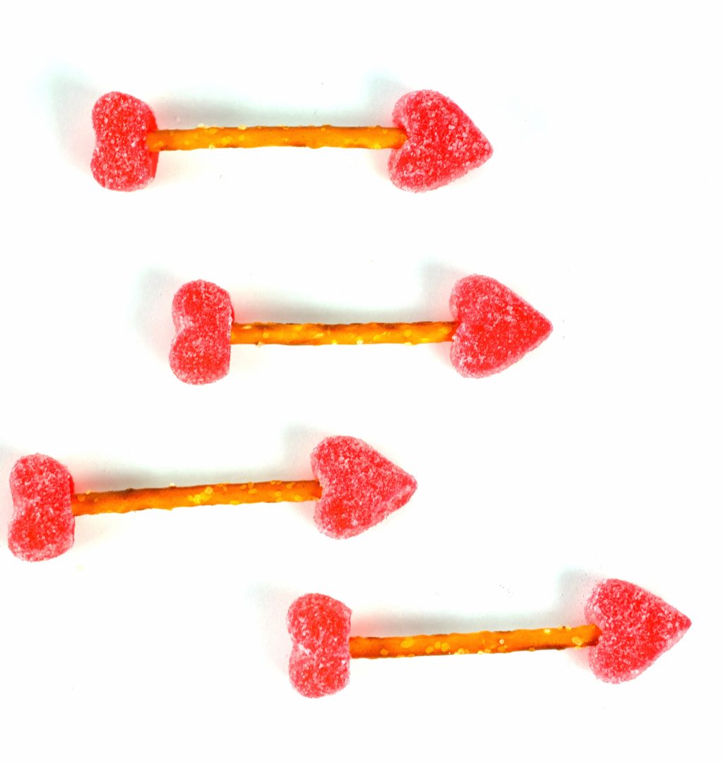 Things to do for Valentine's Day Pretzel Candy Arrows